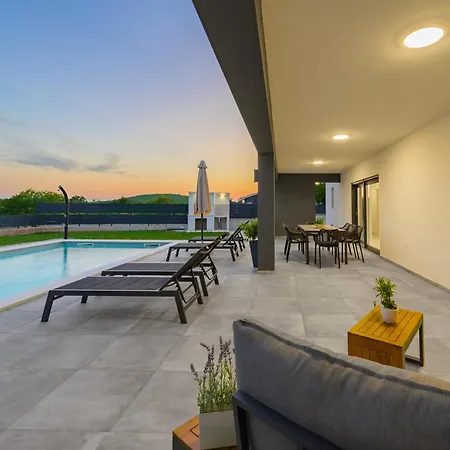 Pia By Istrialux Вилла Krmed